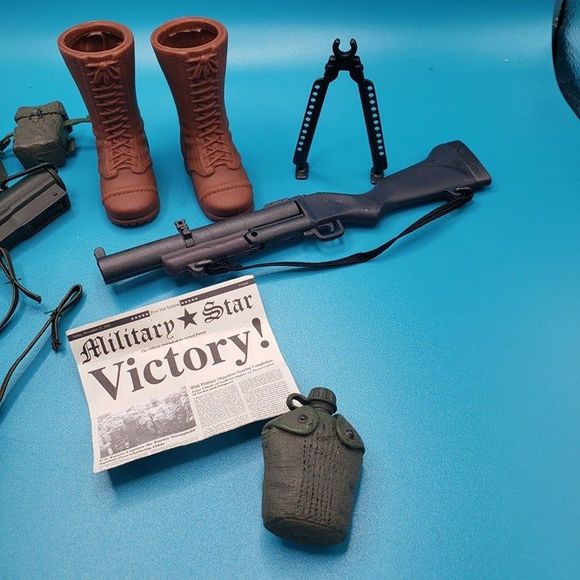 Lot of G I Joe Action Figure War Accessories Boots Gun Battle Gear Army Weapons - Picture 2 of 11